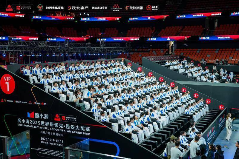 会这项运动, 贺国强围绕, 在互动中同 会这项运动, 贺国强围绕, 在互动中同