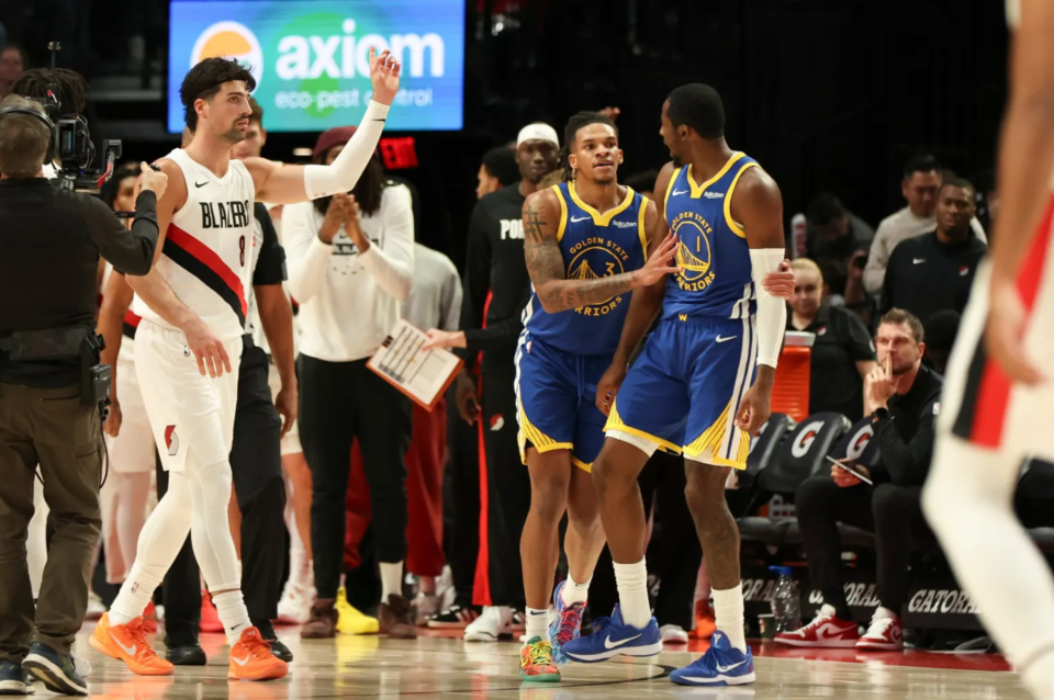 发布公告, 取得对勇士